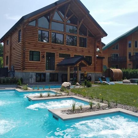 Chalets Et Spa Lac Saint-Jean 샹보르 외부 사진