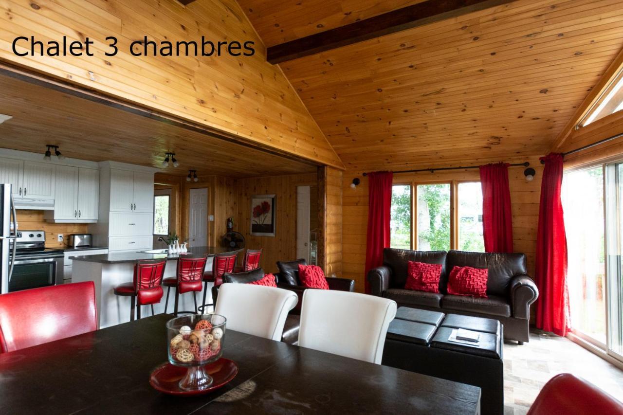 Chalets Et Spa Lac Saint-Jean 샹보르 외부 사진