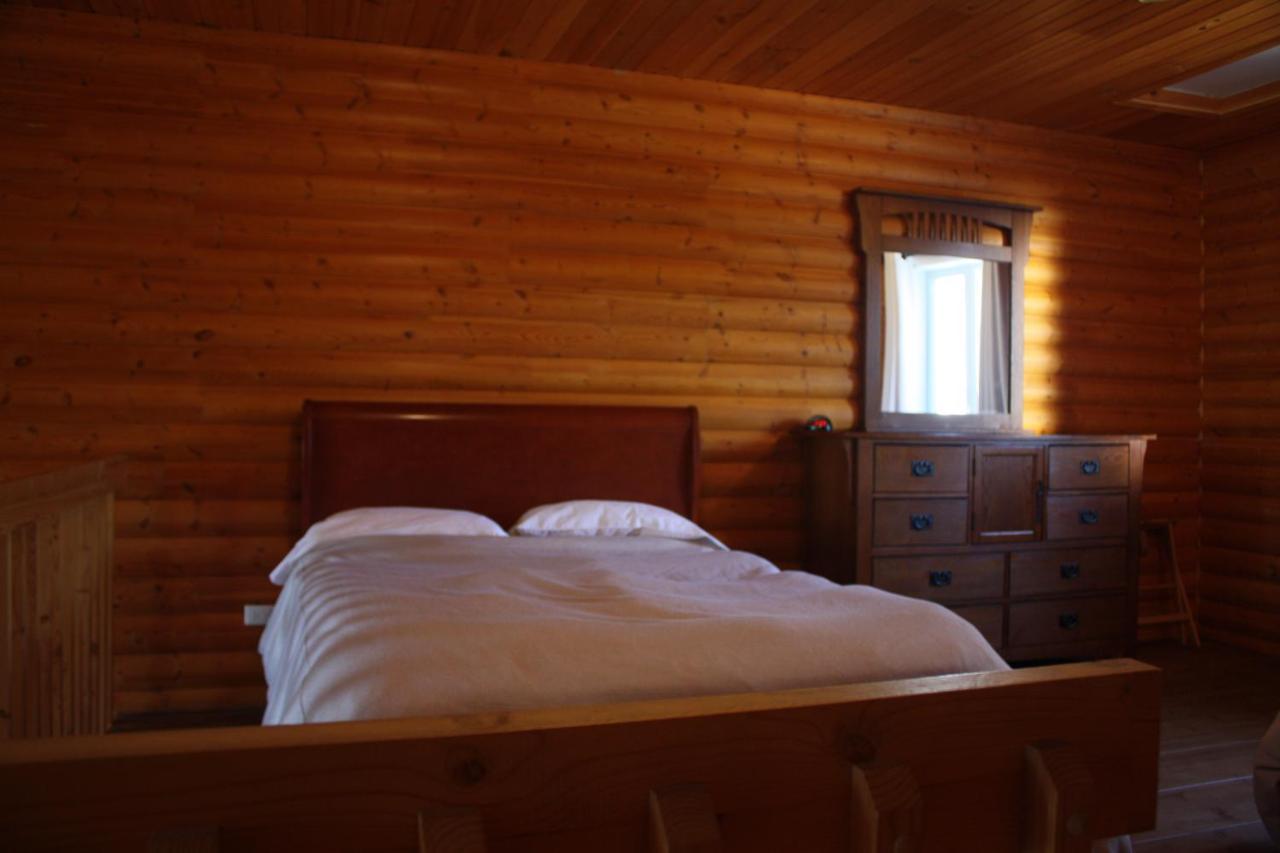 Chalets Et Spa Lac Saint-Jean 샹보르 외부 사진