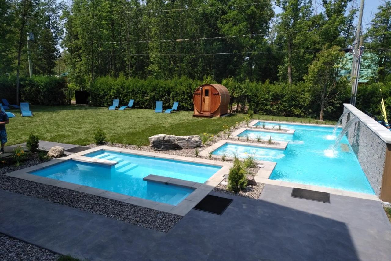 Chalets Et Spa Lac Saint-Jean 샹보르 외부 사진